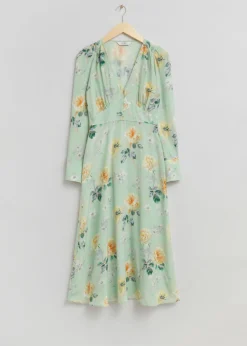 Store & Other Stories Buttoned V-Cut Midi Dress Light Green Floral Print