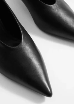 Sale & Other Stories Chain Embellished Pumps Black