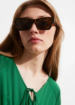 Store & Other Stories Classic Cat-Eye Sunglasses Brown