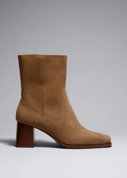 Sale & Other Stories Classic Leather Ankle Boots