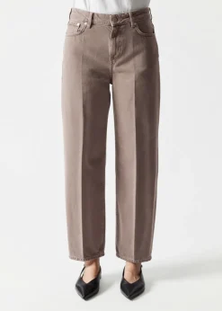 Store & Other Stories Cropped Barrel-Leg Jeans