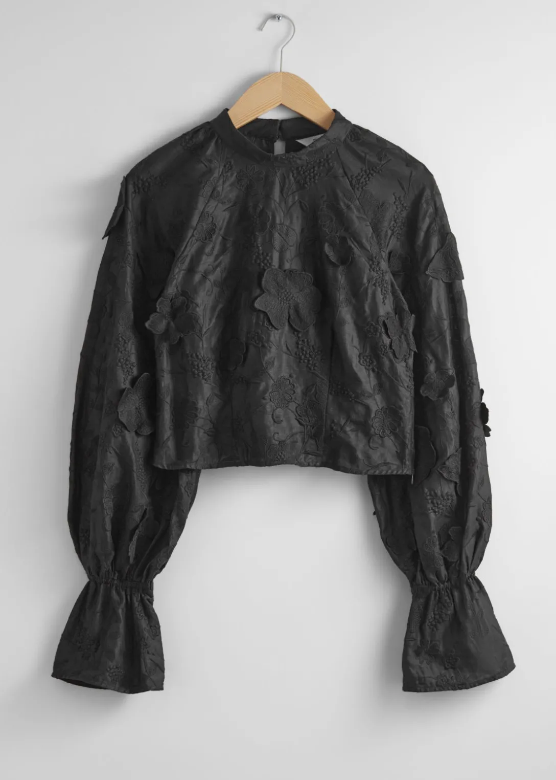 New & Other Stories Cropped Floral-Appliqué Blouse