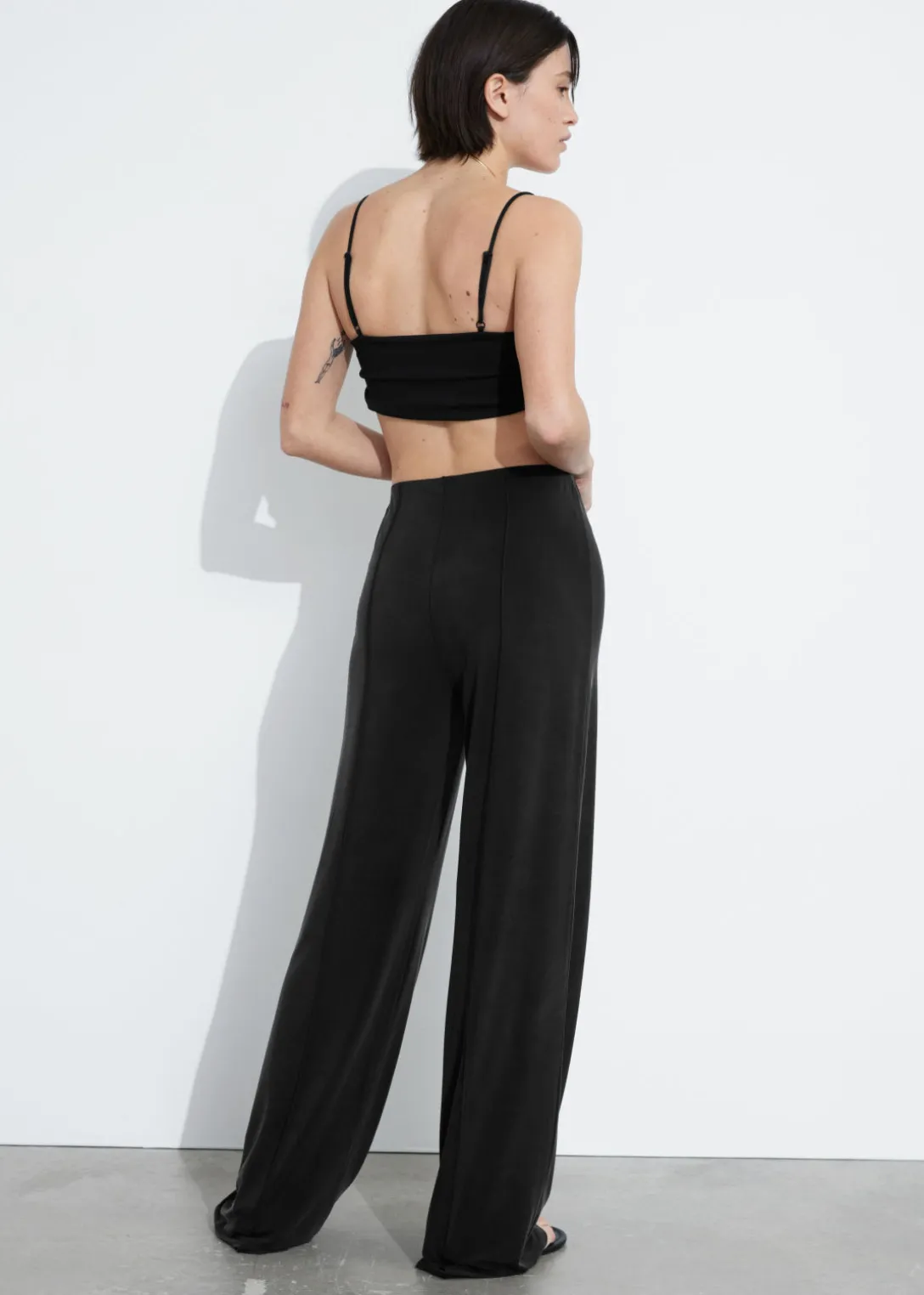 Cheap & Other Stories Cupro Pin Tuck Trousers Black