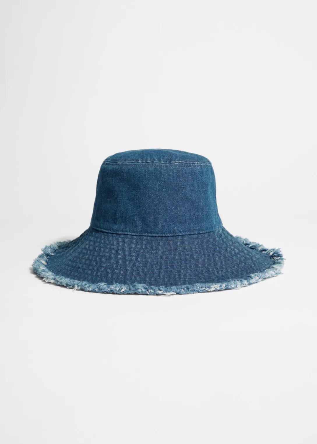 Cheap & Other Stories Fringed Bucket Hat