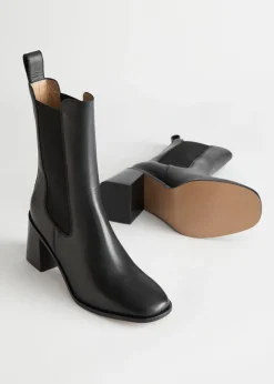 Cheap & Other Stories Heeled Leather Chelsea Boots Black