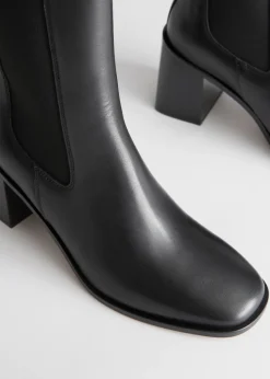 Cheap & Other Stories Heeled Leather Chelsea Boots Black