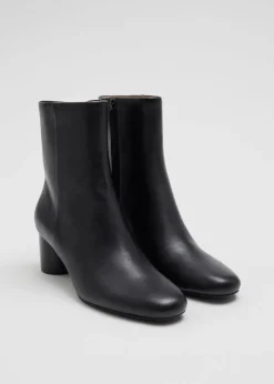 Store & Other Stories Leather Ankle Boots Black