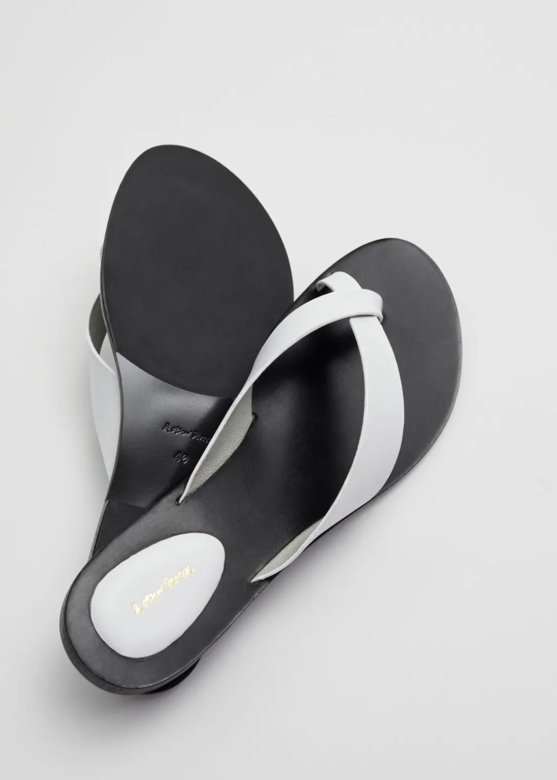 Hot & Other Stories Leather Thong Sandal