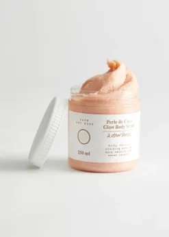 Store & Other Stories Glow Body Scrub Perle de Coco