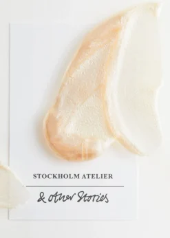 Store & Other Stories Glow Body Wash Perle de Coco