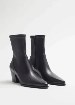 Discount & Other Stories Pointed Leather Boots Black