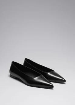 Discount & Other Stories Point-Toe Ballet Flats