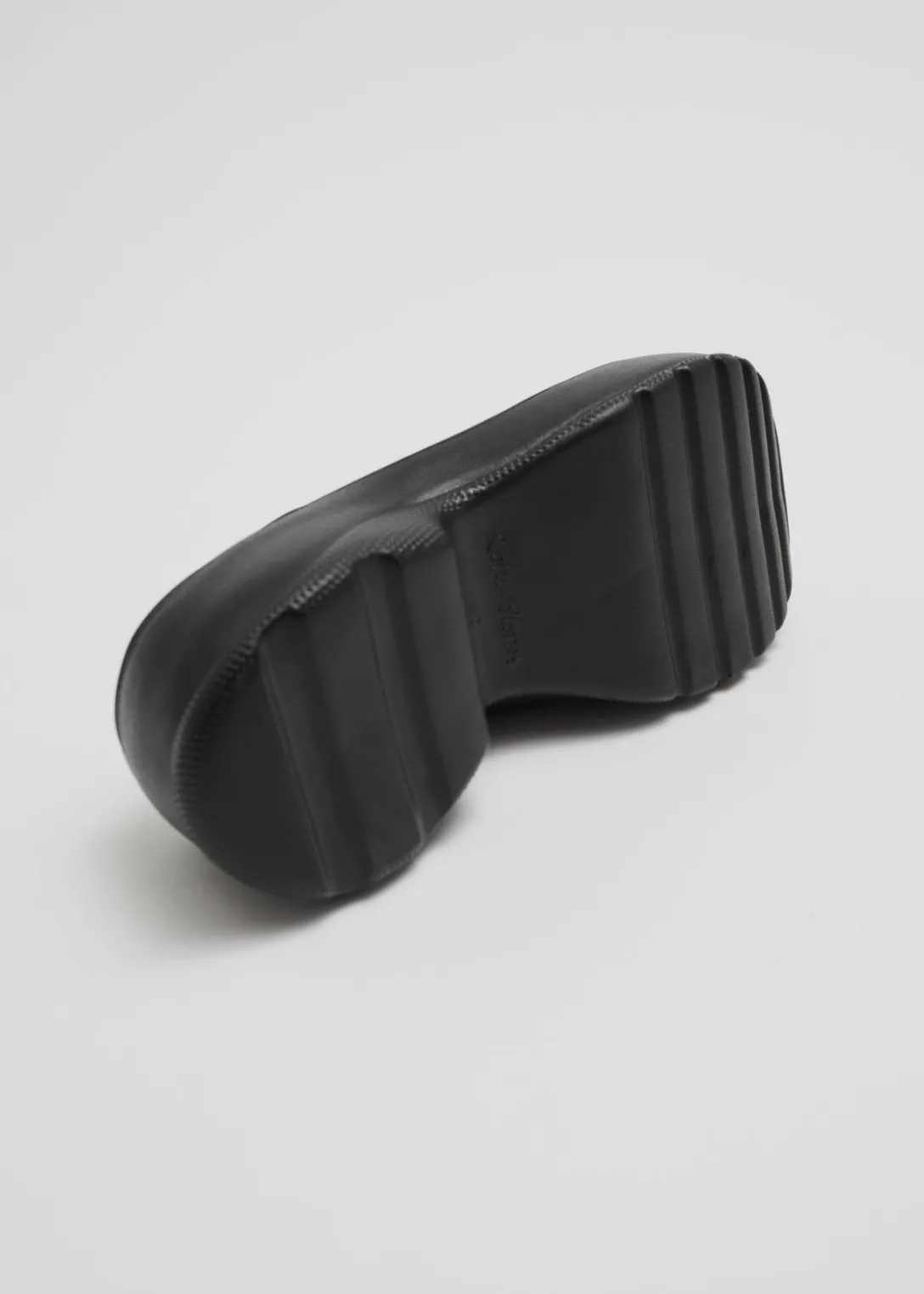 Discount & Other Stories Rubber Clogs