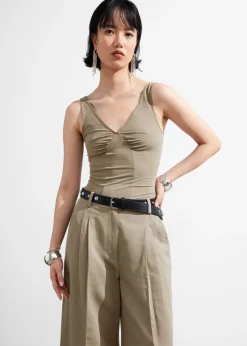 Discount & Other Stories Slim V-Neck Top Mole