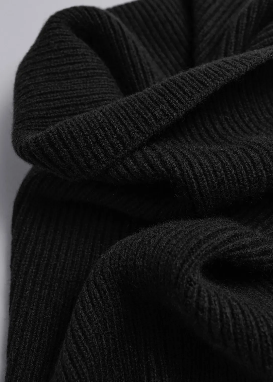 Store & Other Stories Soft Wool Tube Scarf