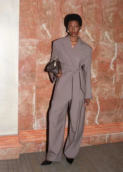 Cheap & Other Stories Tailored Barrel-Leg Trousers