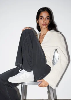 Outlet & Other Stories Veja V-10 Sneakers White/Beige